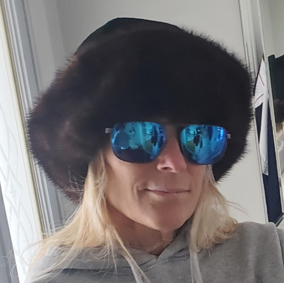 NEW Nathalie Montreal Genuine suede and mink fur hat - Picture 7 of 8